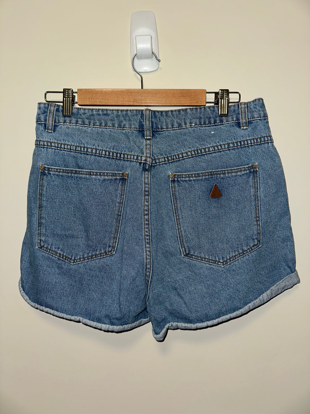 Abrand Jeans High Relaxed Denim Shorts – Size 14