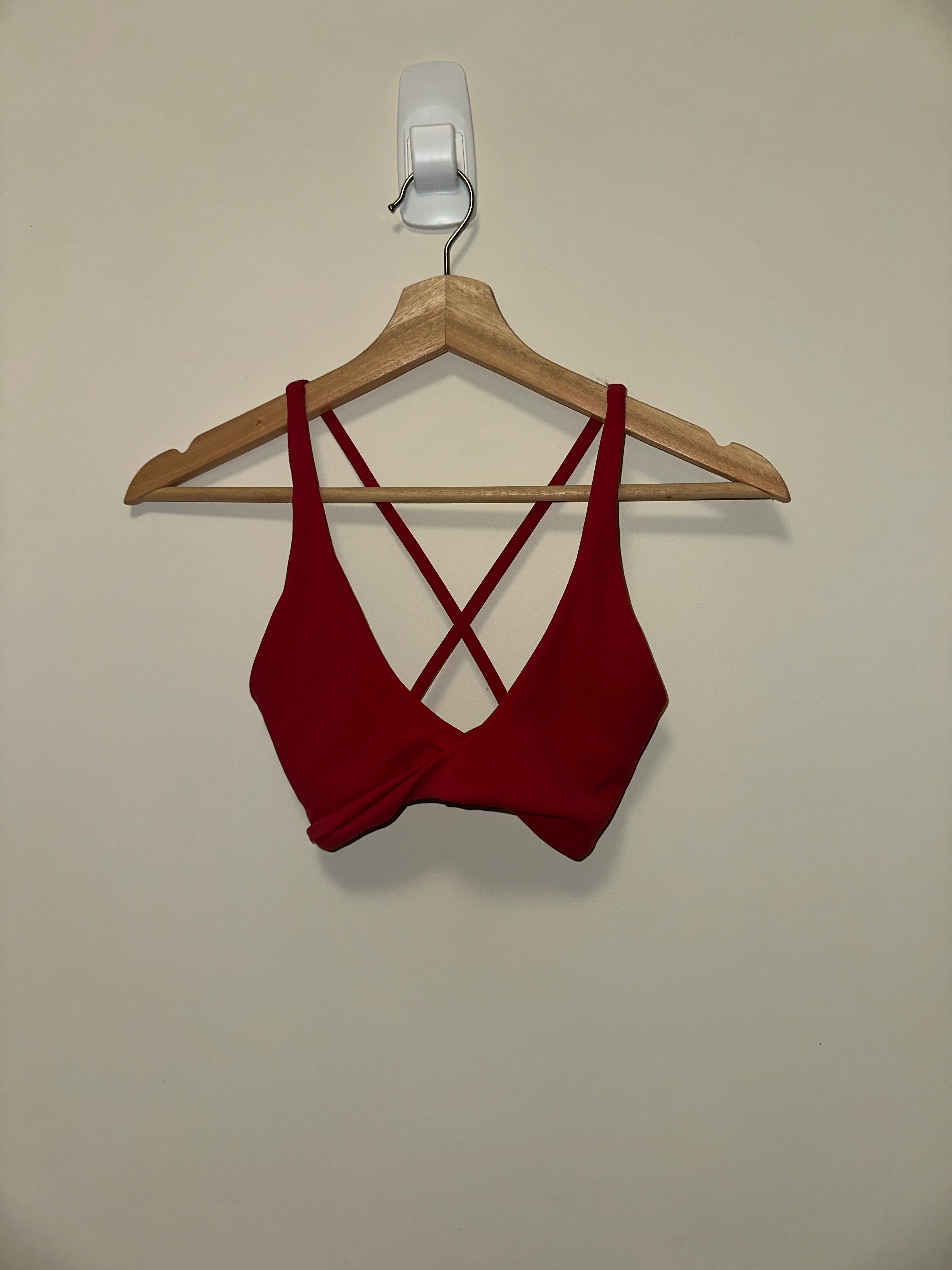 Muscle Republic Red Strappy Sports Bra | Size S