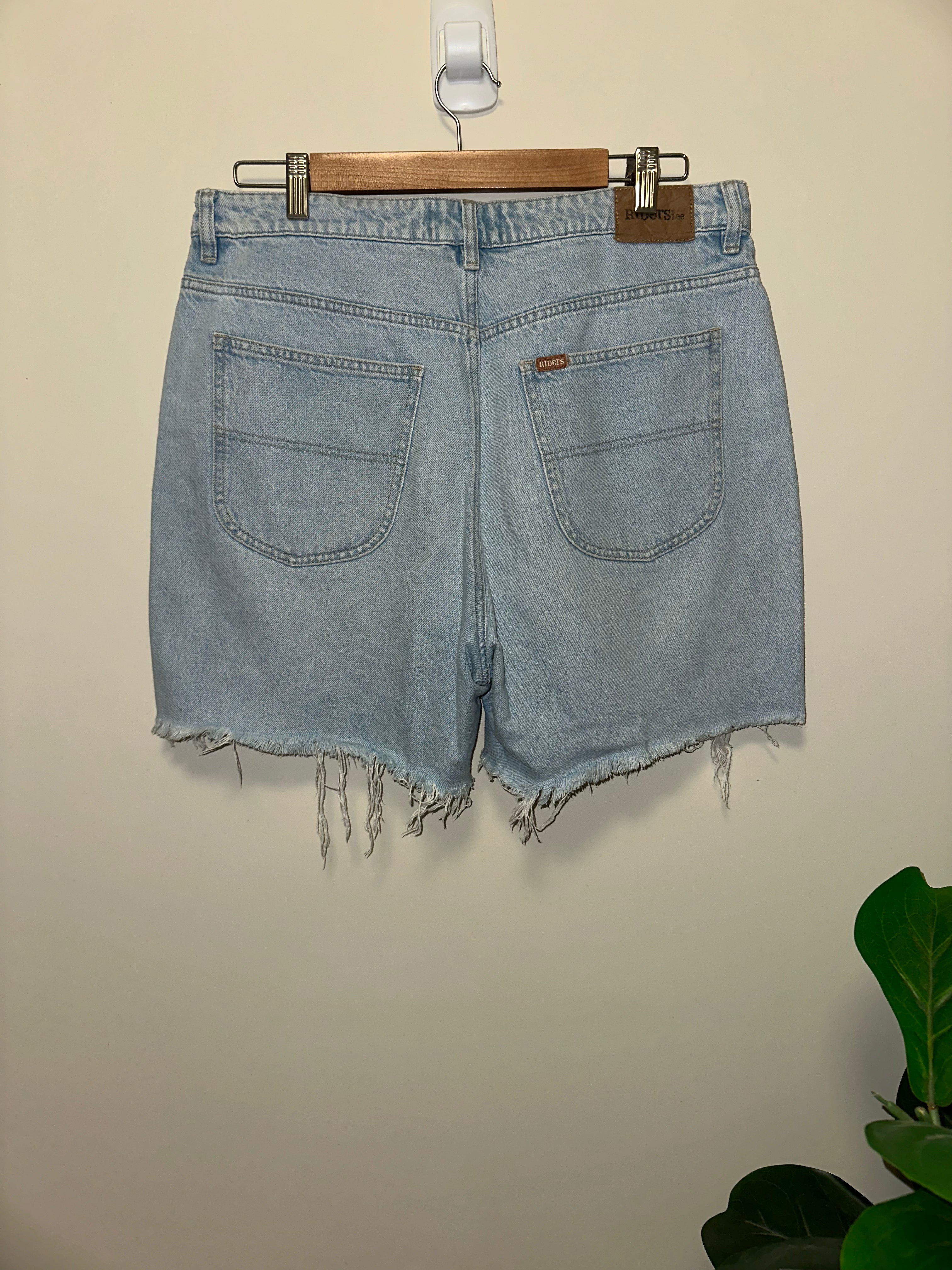 Riders by Lee Straight Denim Shorts — Size 14