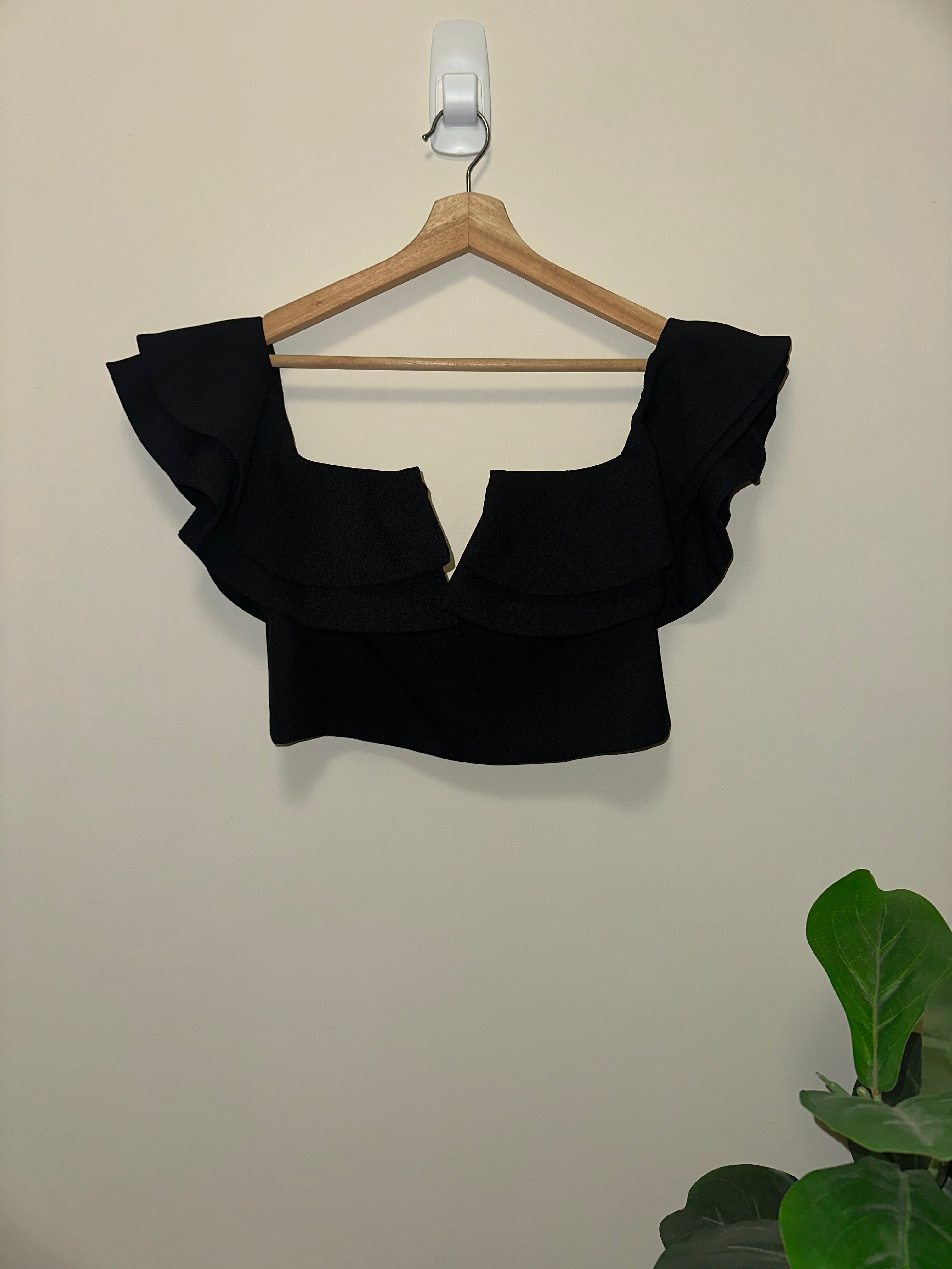 SHEIKE Black Ruffle Crop Top — Size 14