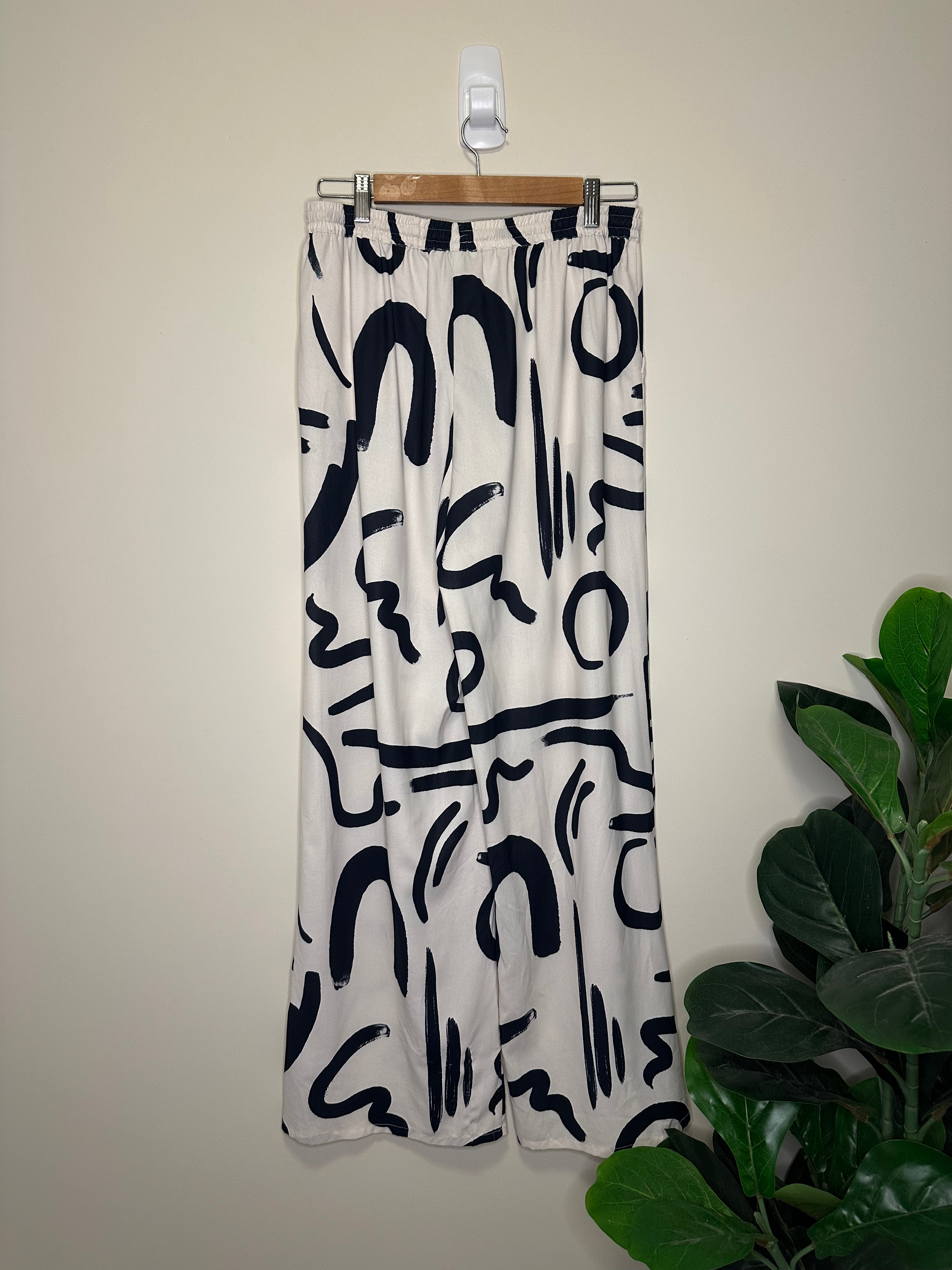 Seven Wonders Black & White Abstract Wide-Leg Pants – Size M